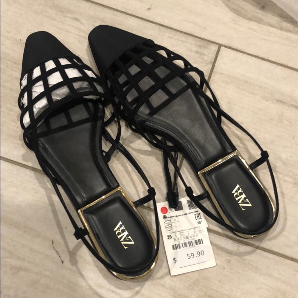 Zara Slides